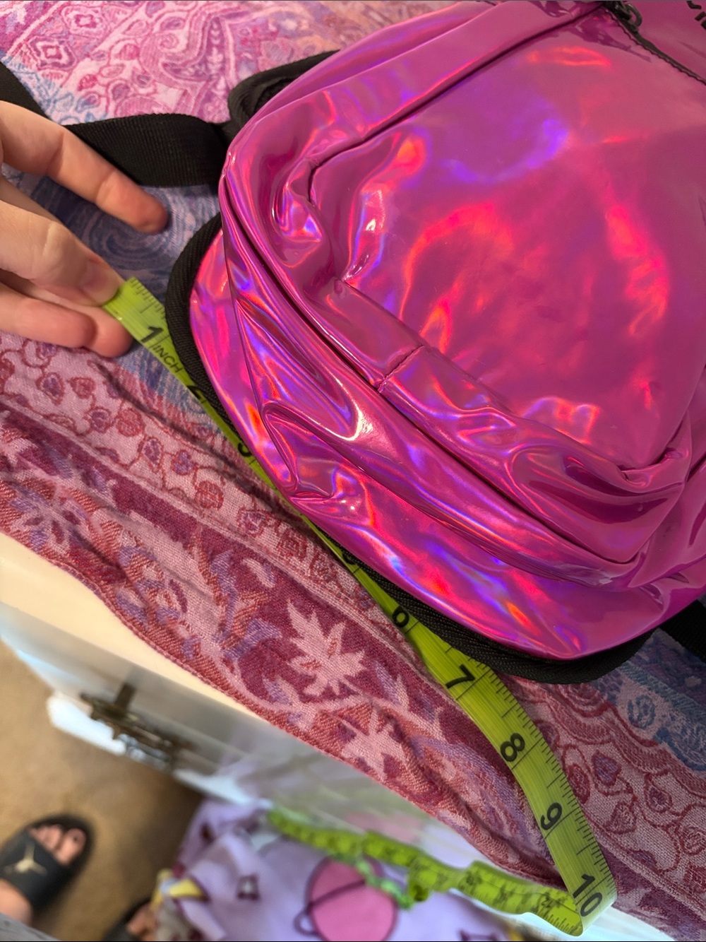 Holographic Hot Pink Vibedration Hydration Pack - Picture 14 of 14